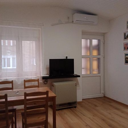 Visoki Vrh Apartman بلغراد المظهر الخارجي الصورة
